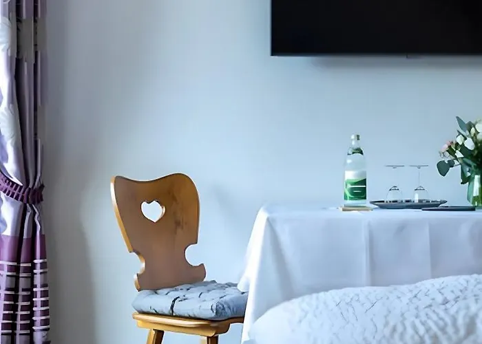 Casa de hóspedes Haus Monika 3*